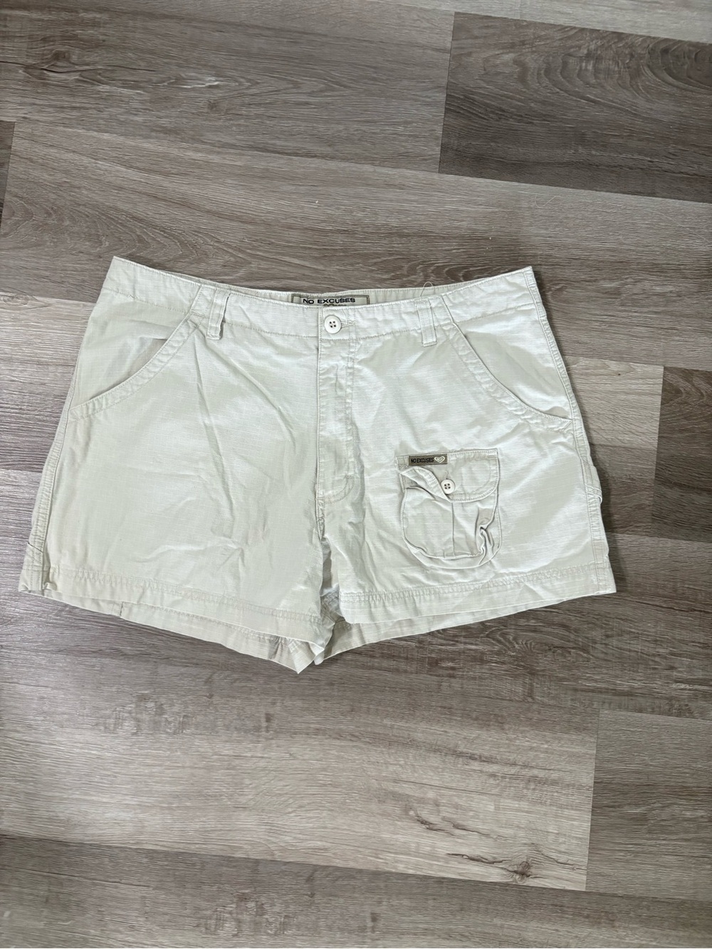 Women's Cream Casual Utility Shorts